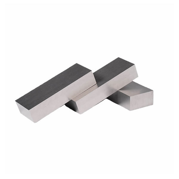 Tungsten carbide plate